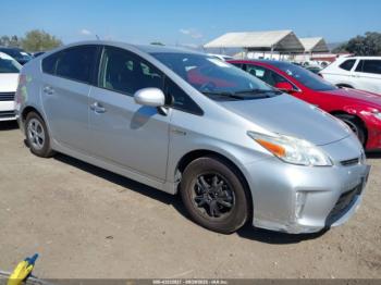 Salvage Toyota Prius