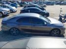 Toyota Camry Le Image 2
