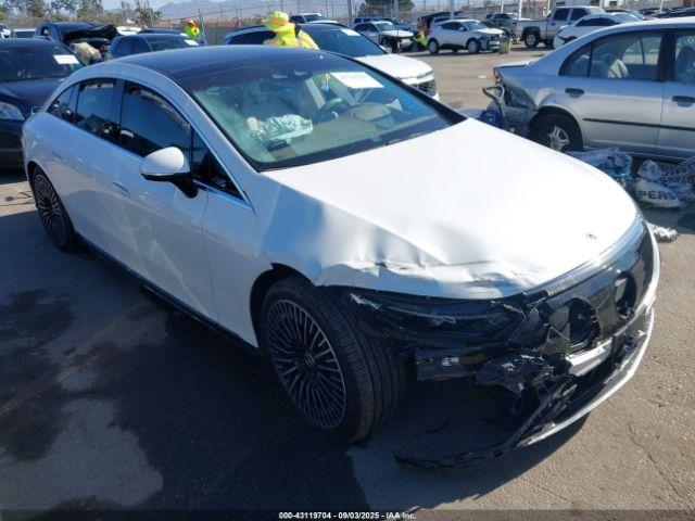  Salvage Mercedes-Benz EQS