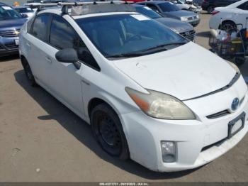  Salvage Toyota Prius