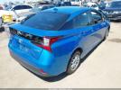 Toyota Prius Le Image 4