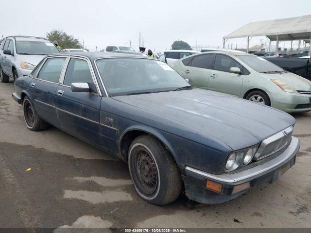 Salvage Jaguar Xj6