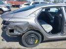 Hyundai ELANTRA Limited Image 8