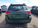 Subaru Outback 2.5i Image 12