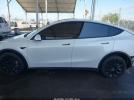 Tesla Model Y Long Range Image 2