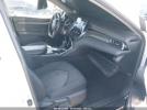 Toyota Camry Le Image 7