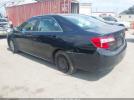 Toyota Camry Le Image 3