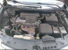 Toyota Camry Le Image 8
