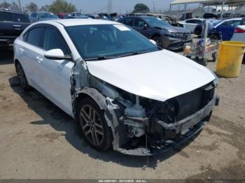  Salvage Kia Forte