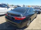 Toyota Camry Se Image 7