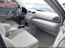 Toyota Camry Le Image 13