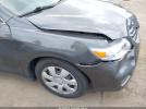 Toyota Camry Le Image 14