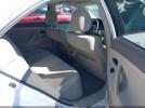 Toyota Camry Le Image 11