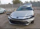Toyota Camry Le Image 2