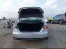 Toyota Camry Le Image 13