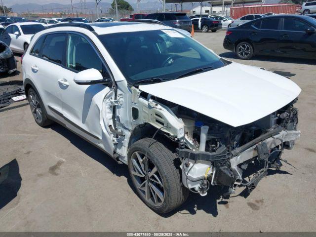  Salvage Kia Niro