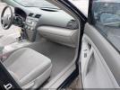 Toyota Camry Le Image 2