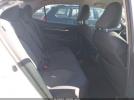 Toyota Camry Le Image 14