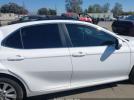 Toyota Camry Le Image 4