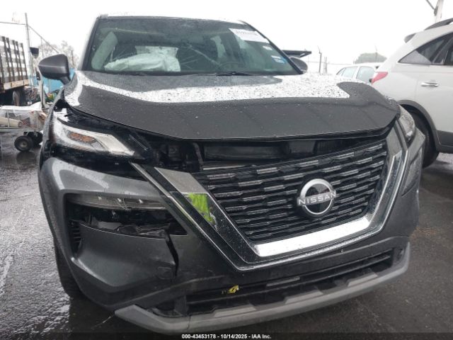 Nissan Rogue Sv Fwd Image 9