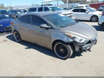 Salvage Hyundai ELANTRA