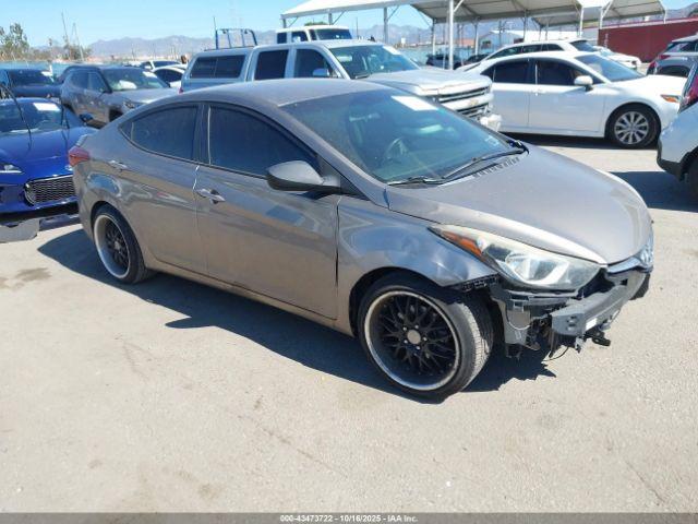  Salvage Hyundai ELANTRA