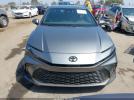 Toyota Camry Se Image 11