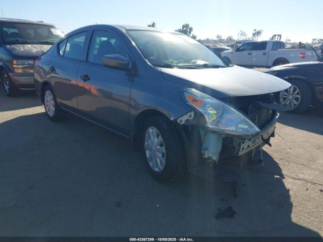  Salvage Nissan Versa