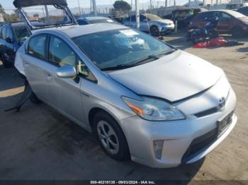  Salvage Toyota Prius