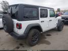 Jeep Wrangler 4-door Summit 4x4 Image 2