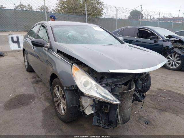  Salvage Hyundai SONATA