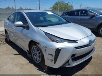 Salvage Toyota Prius