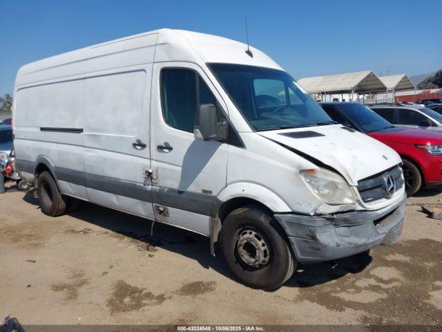  Salvage Mercedes-Benz Sprinter 3500