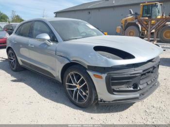  Salvage Porsche Macan