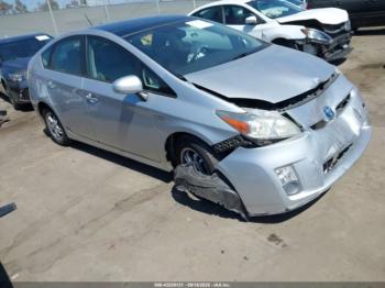  Salvage Toyota Prius