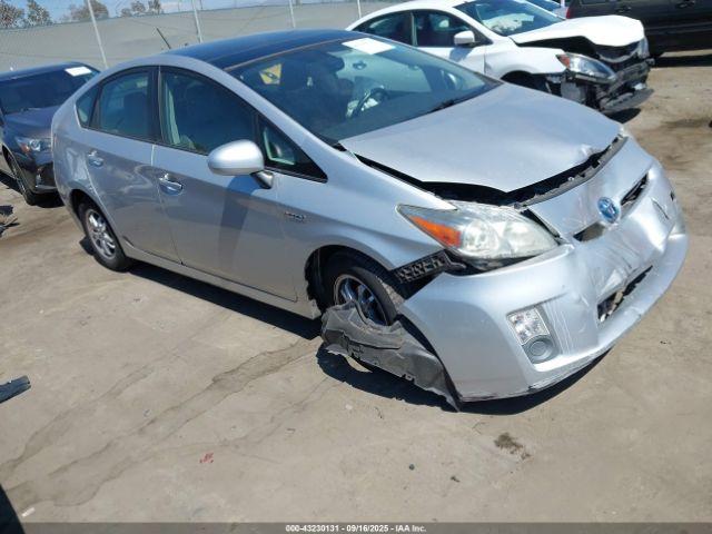  Salvage Toyota Prius