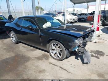  Salvage Dodge Challenger