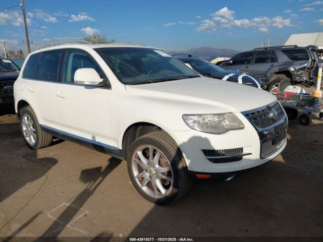  Salvage Volkswagen Touareg