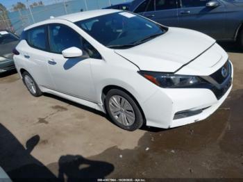  Salvage Nissan LEAF