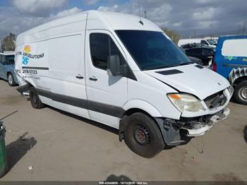  Salvage Mercedes-Benz Sprinter Van 2500