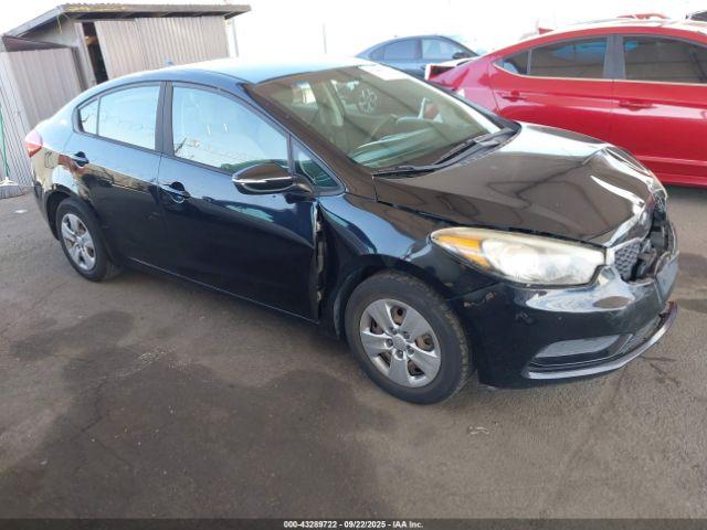  Salvage Kia Forte