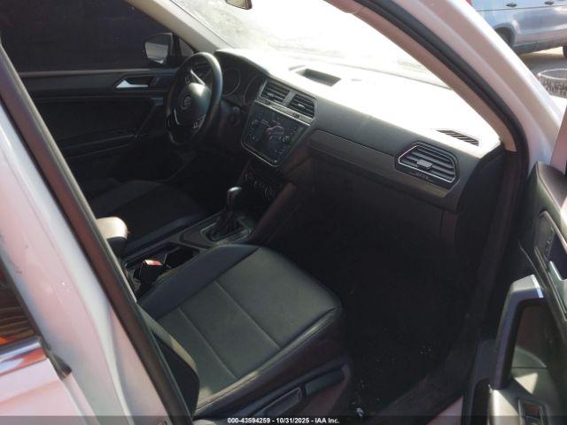 Volkswagen Tiguan Image 13