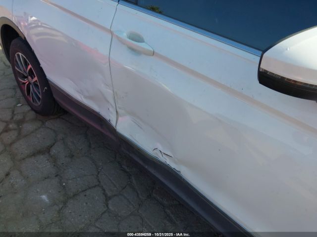 Volkswagen Tiguan Image 6