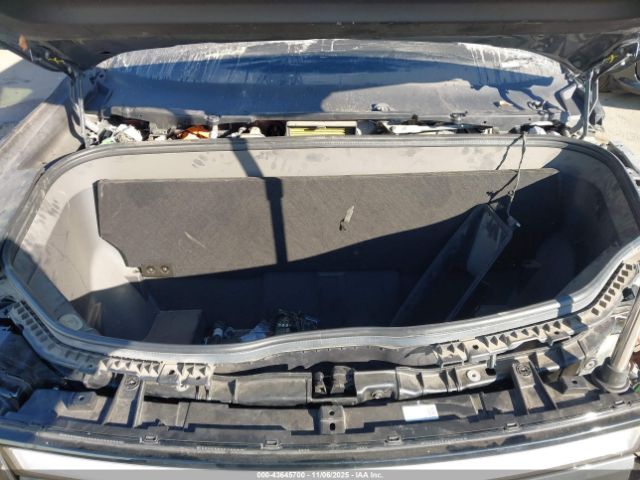 Rivian R1s Launch Edition Image 11