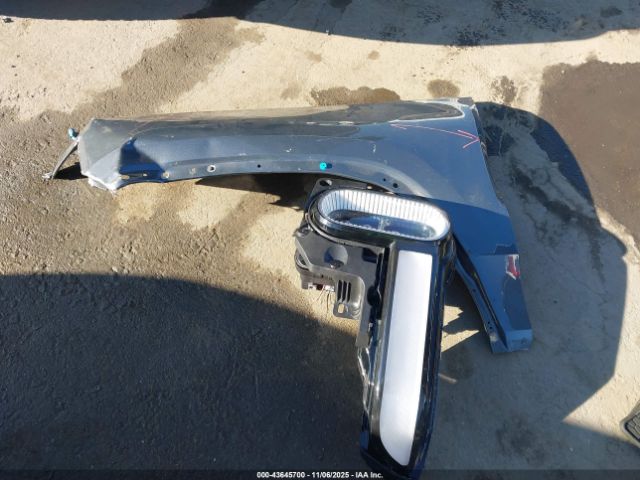 Rivian R1s Launch Edition Image 14