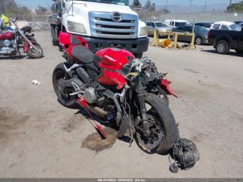  Salvage Ducati Superbike