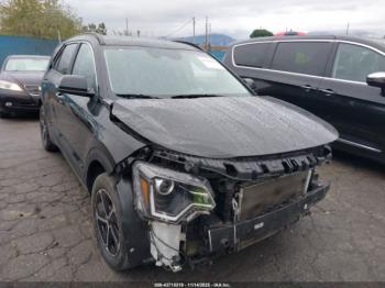  Salvage Kia Niro