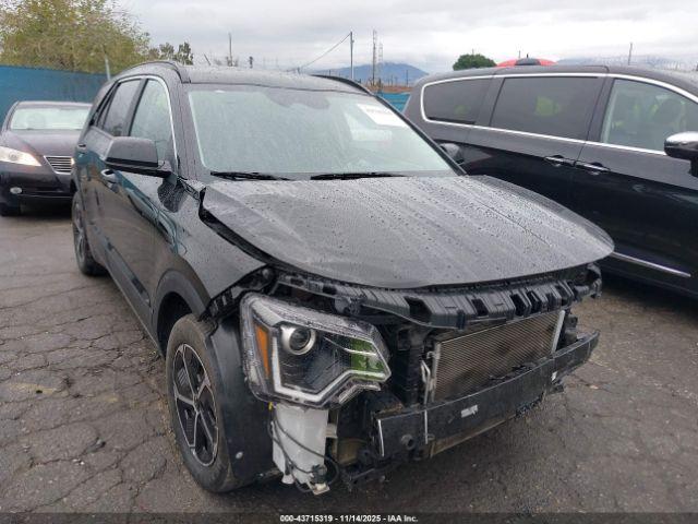  Salvage Kia Niro