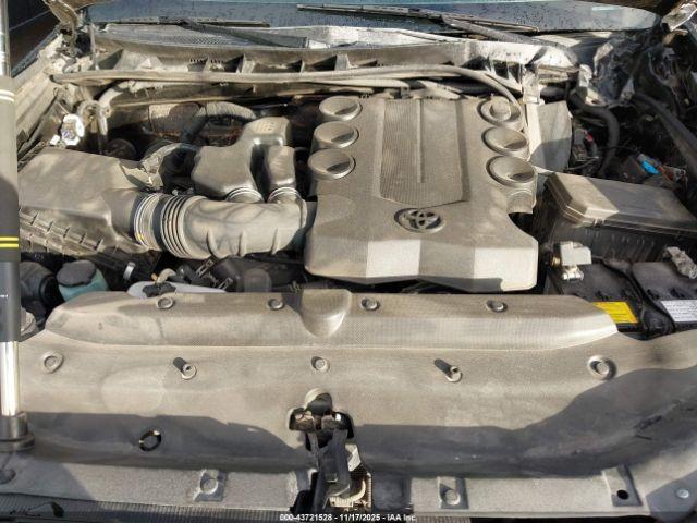 Toyota 4Runner Sr5 Image 15