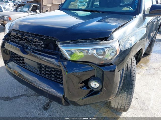 Toyota 4Runner Sr5 Image 6